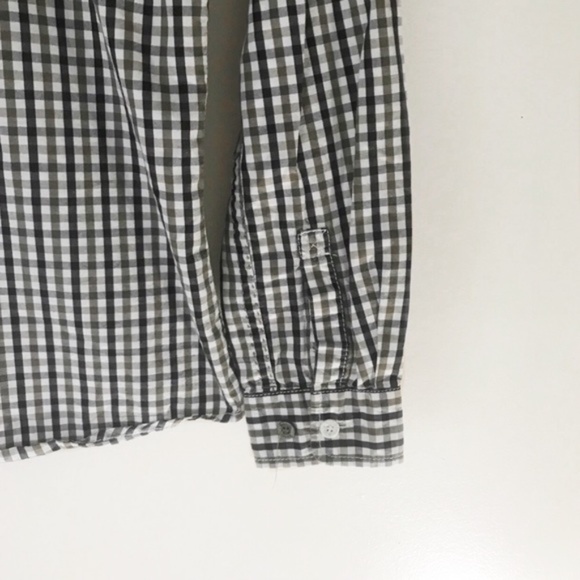 BENCH BUTTON DOWN LONG SLEEVE SHIRT - Picture 2 of 5